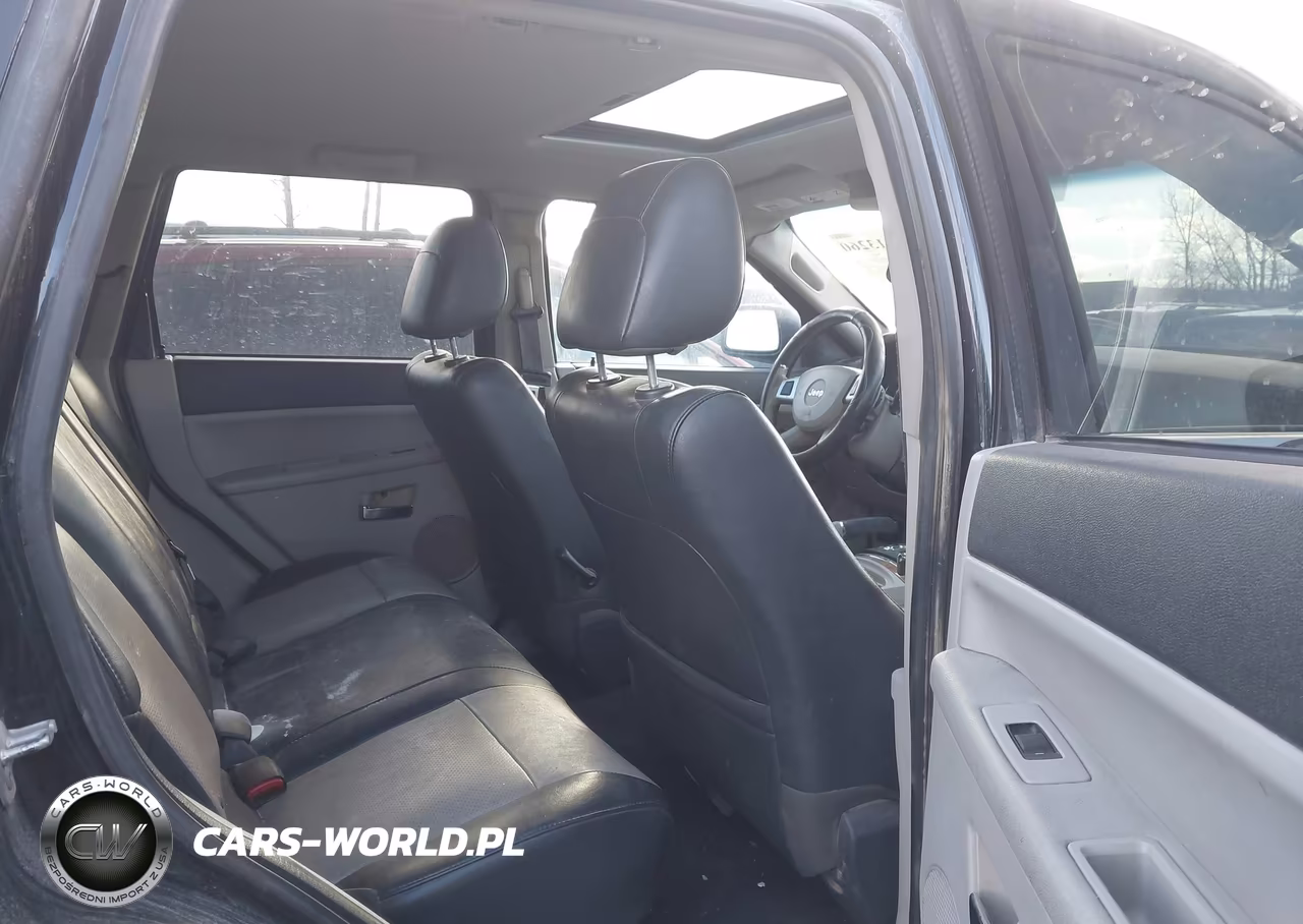 2008 Jeep Grand Cherokee Limited VIN:1J8HR58NX8C219976 - 8