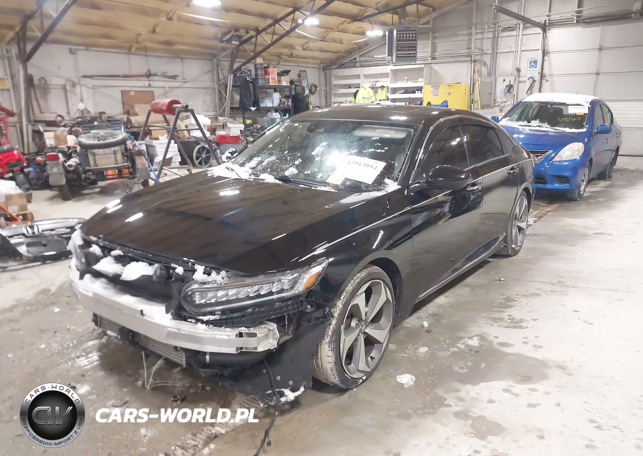 2018 Honda Accord Touring 2.0T VIN:1HGCV2F99JA004478 - 2