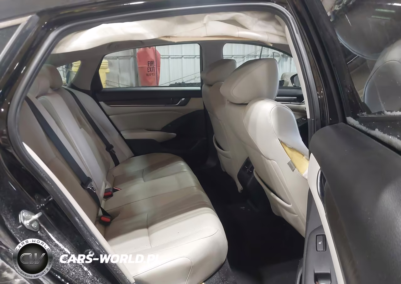 2018 Honda Accord Touring 2.0T VIN:1HGCV2F99JA004478 - 8