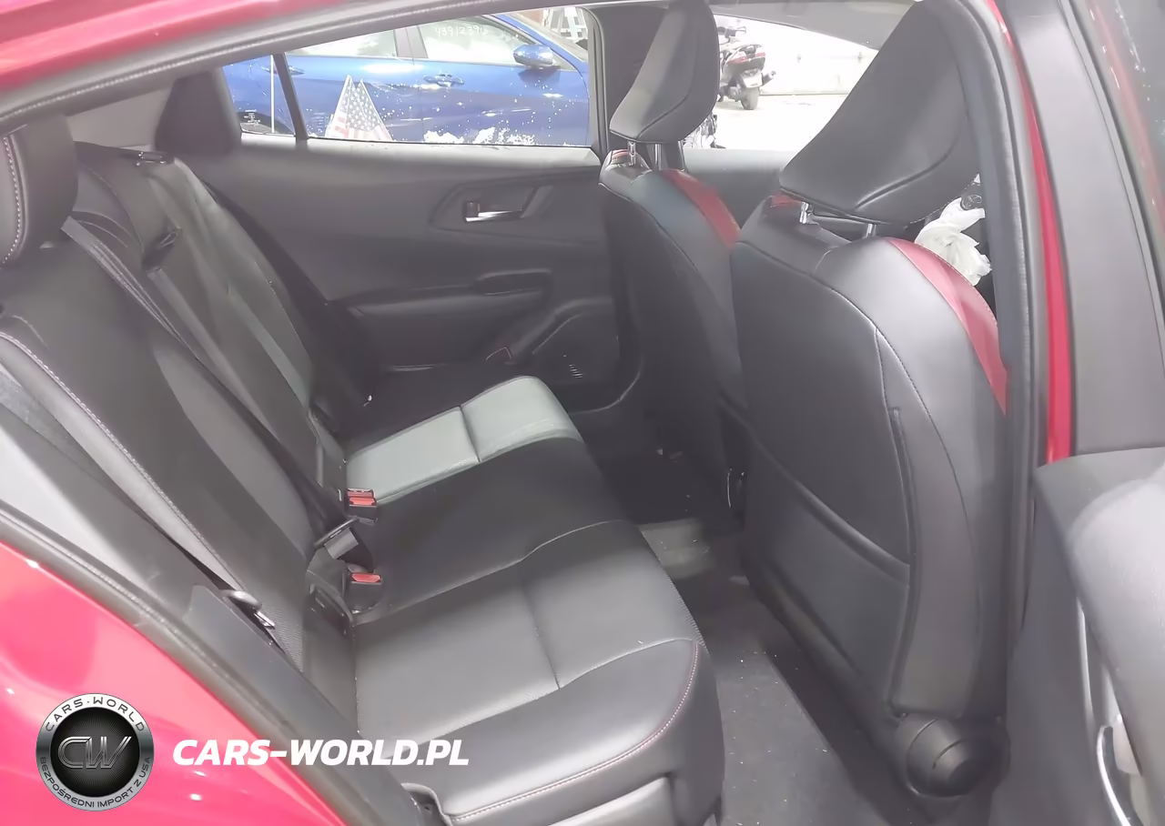 2025 Toyota Prius Plug-In Hybrid Xse Premium VIN:JTDACACU2S3051579 - 8