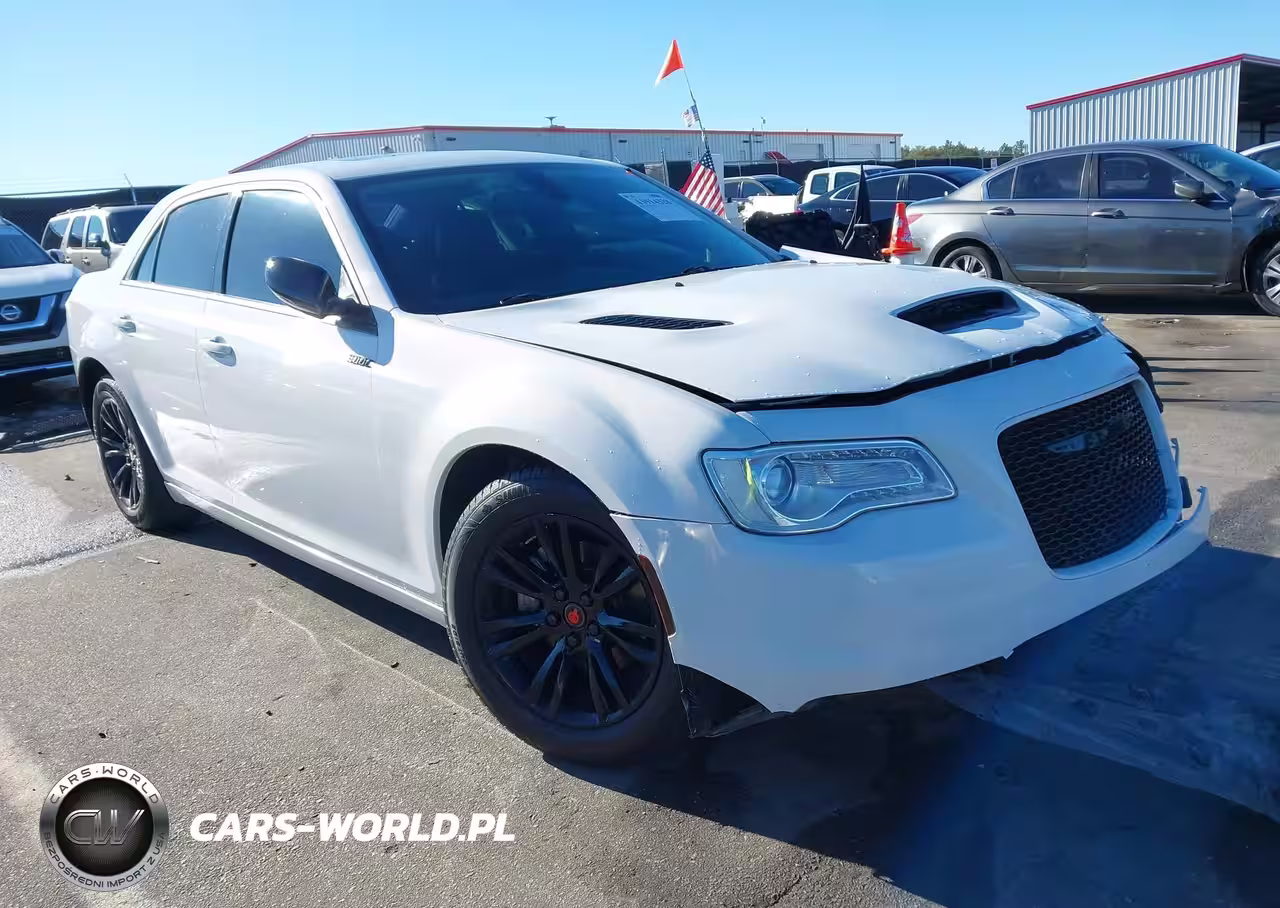 2016 Chrysler 300C