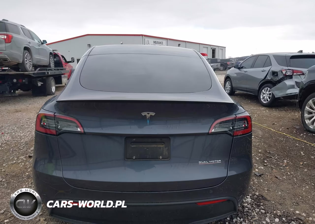 2023 Tesla Model Y Performance Dual Motor All-Wheel Drive VIN:7SAYGDEF6PF766073 - 16