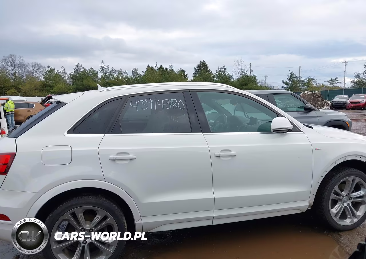 2018 Audi Q3 2.0T Premium-2.0T Sport Premium VIN:WA1JCCFS7JR015690 - 14