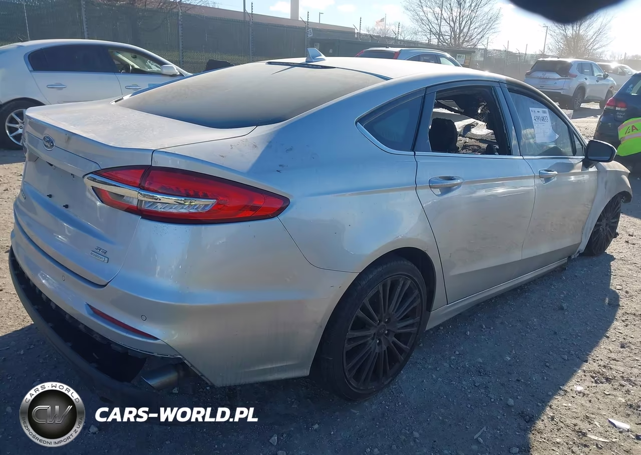 2019 Ford Fusion Se VIN:3FA6P0HD0KR212905 - 4