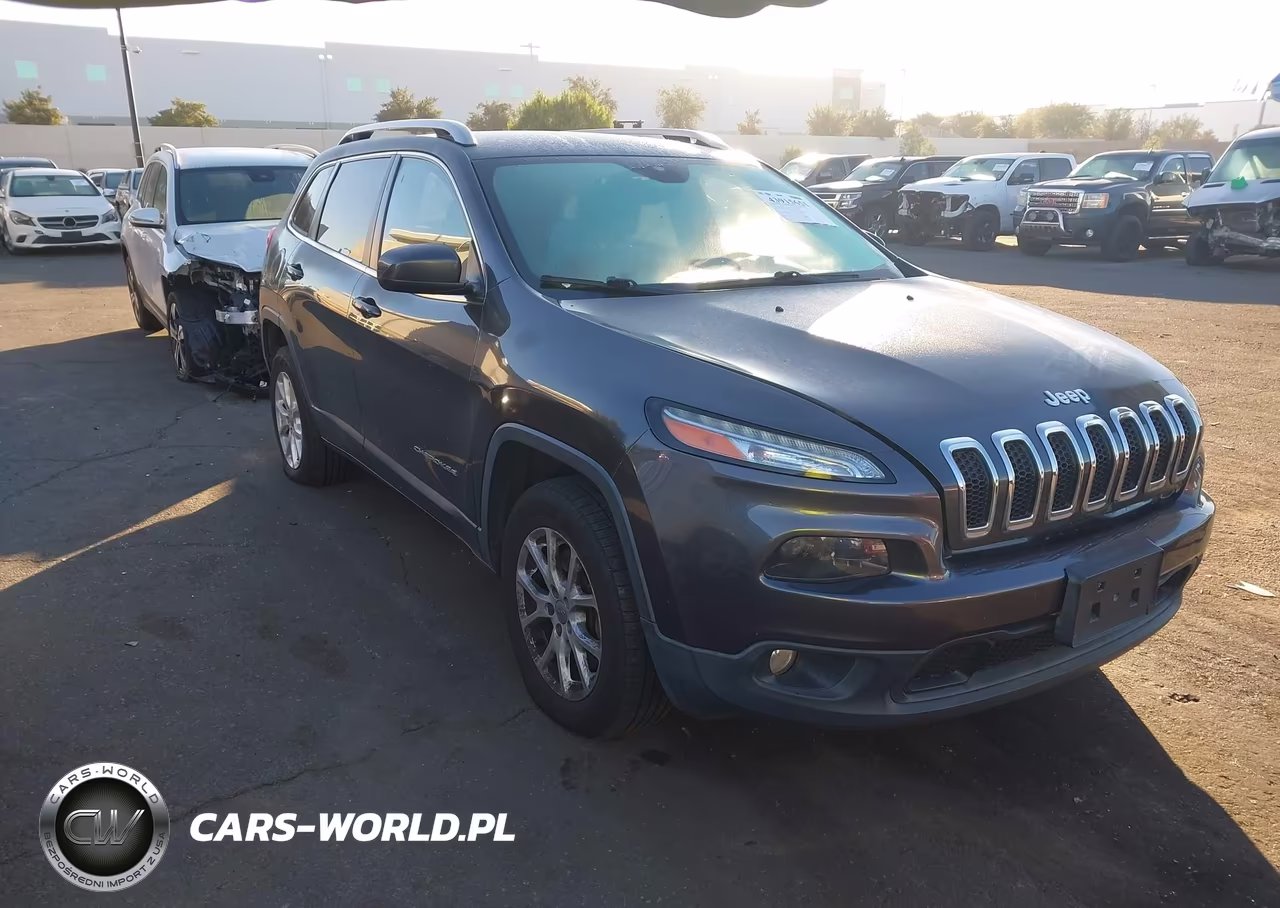 2016 Jeep Cherokee Latitude – zdjęcie 1 z 21
