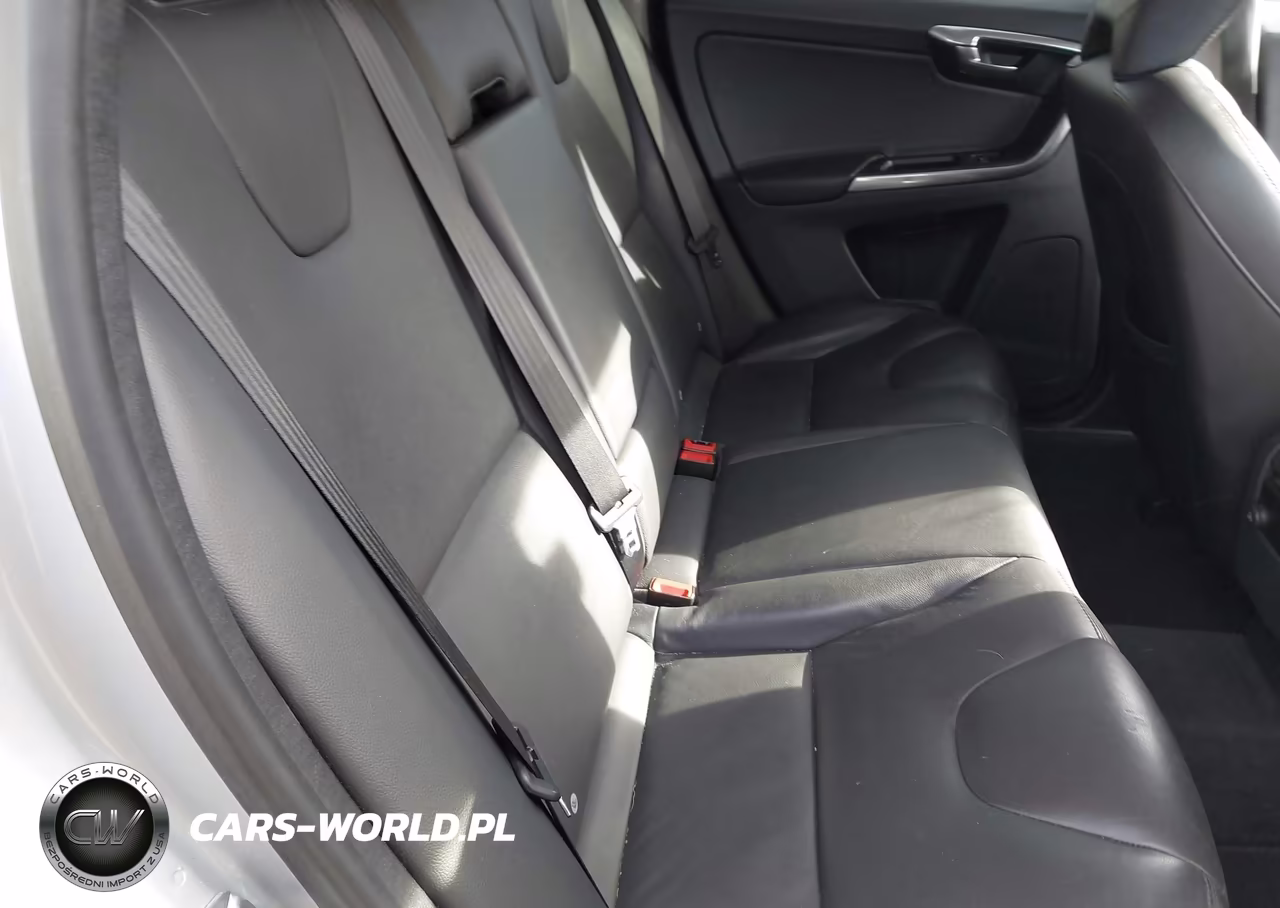 2015 Volvo Xc60 T6 VIN:YV449MDK6F2698960 - 8