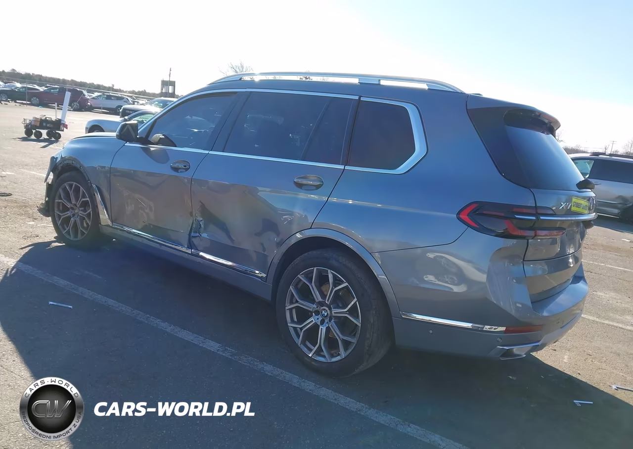2023 BMW X7 xDrive40I VIN:5UX23EM0XP9P00328 - 3