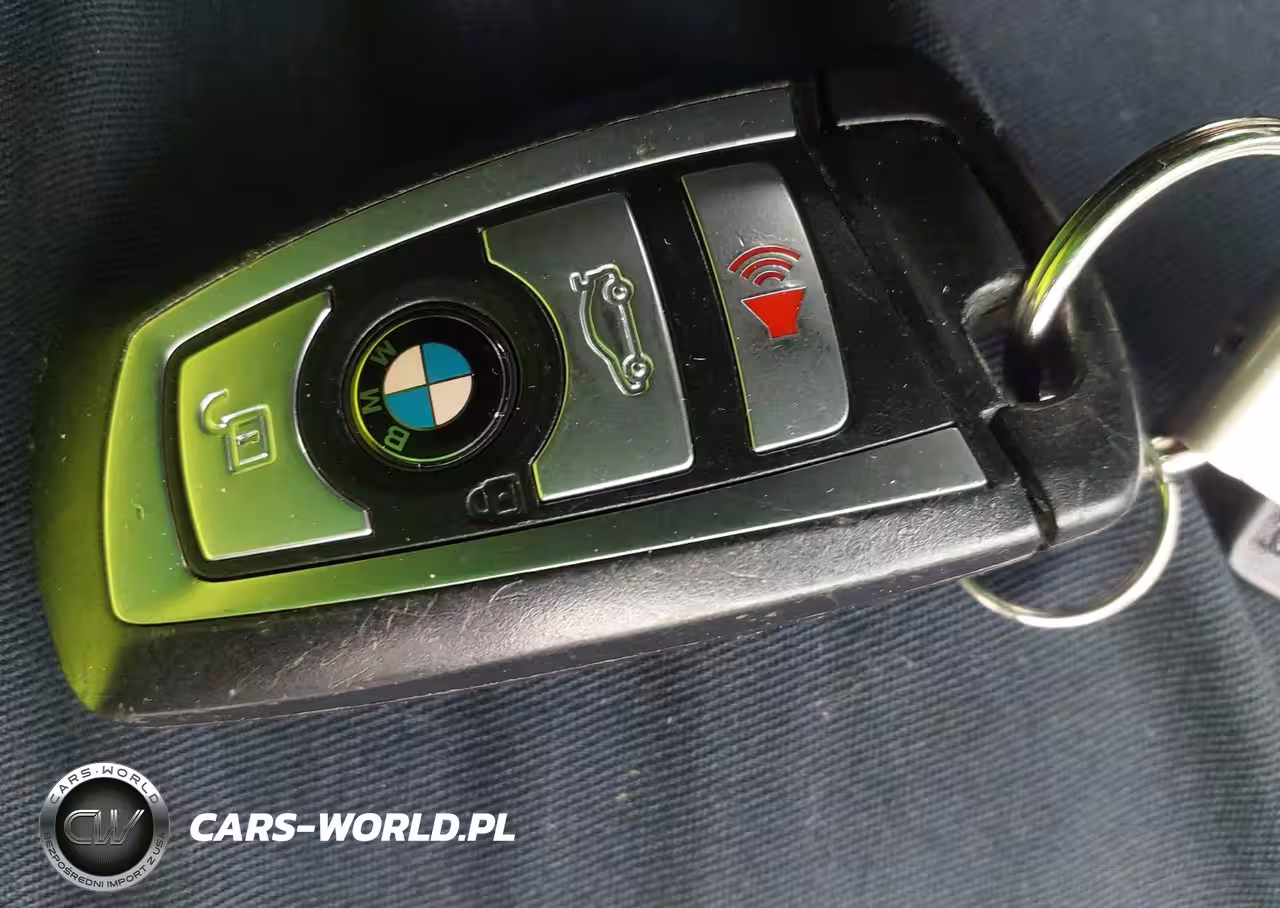 2016 BMW X3 xDrive28I VIN:5UXWX9C59G0D83370 - 11