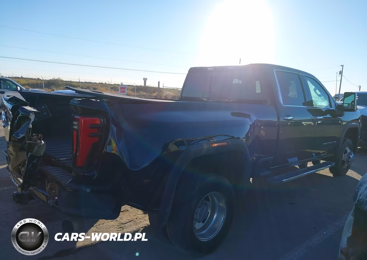 2024 GMC Sierra 3500Hd Denali VIN:1GT49WEY8RF147671 - 13
