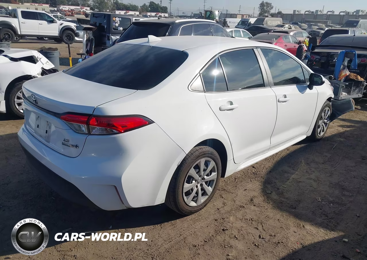 2024 Toyota Corolla Hybrid Le VIN:JTDBCMFE5R3052679 - 4