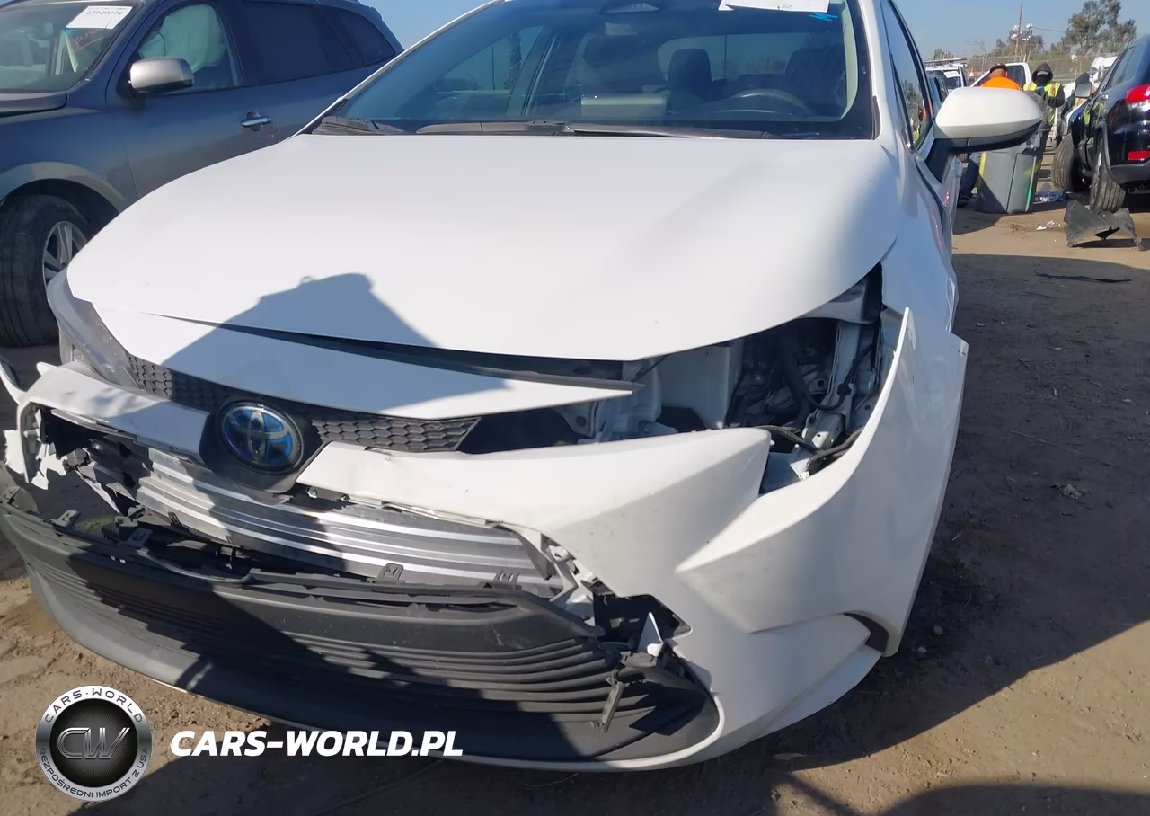 2024 Toyota Corolla Hybrid Le VIN:JTDBCMFE5R3052679 - 6
