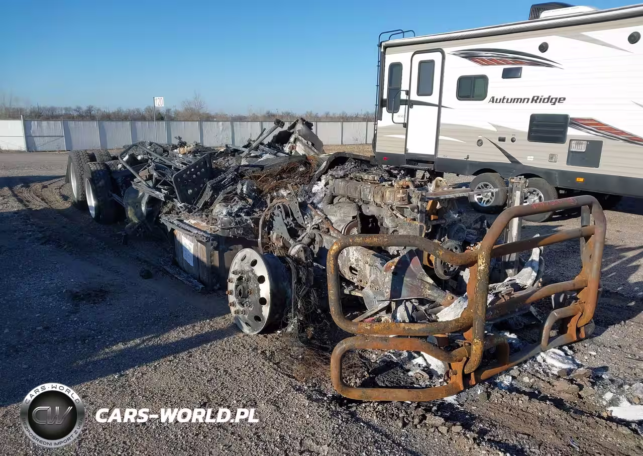 2020 Freightliner New Cascadia 126