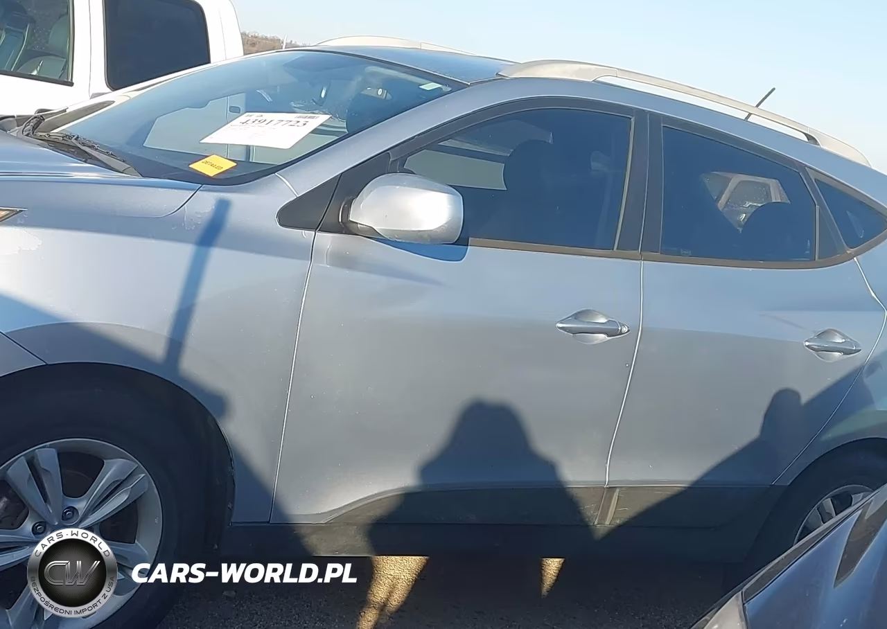 2011 Hyundai Tucson Gls VIN:KM8JU3AC5BU198861 - 13