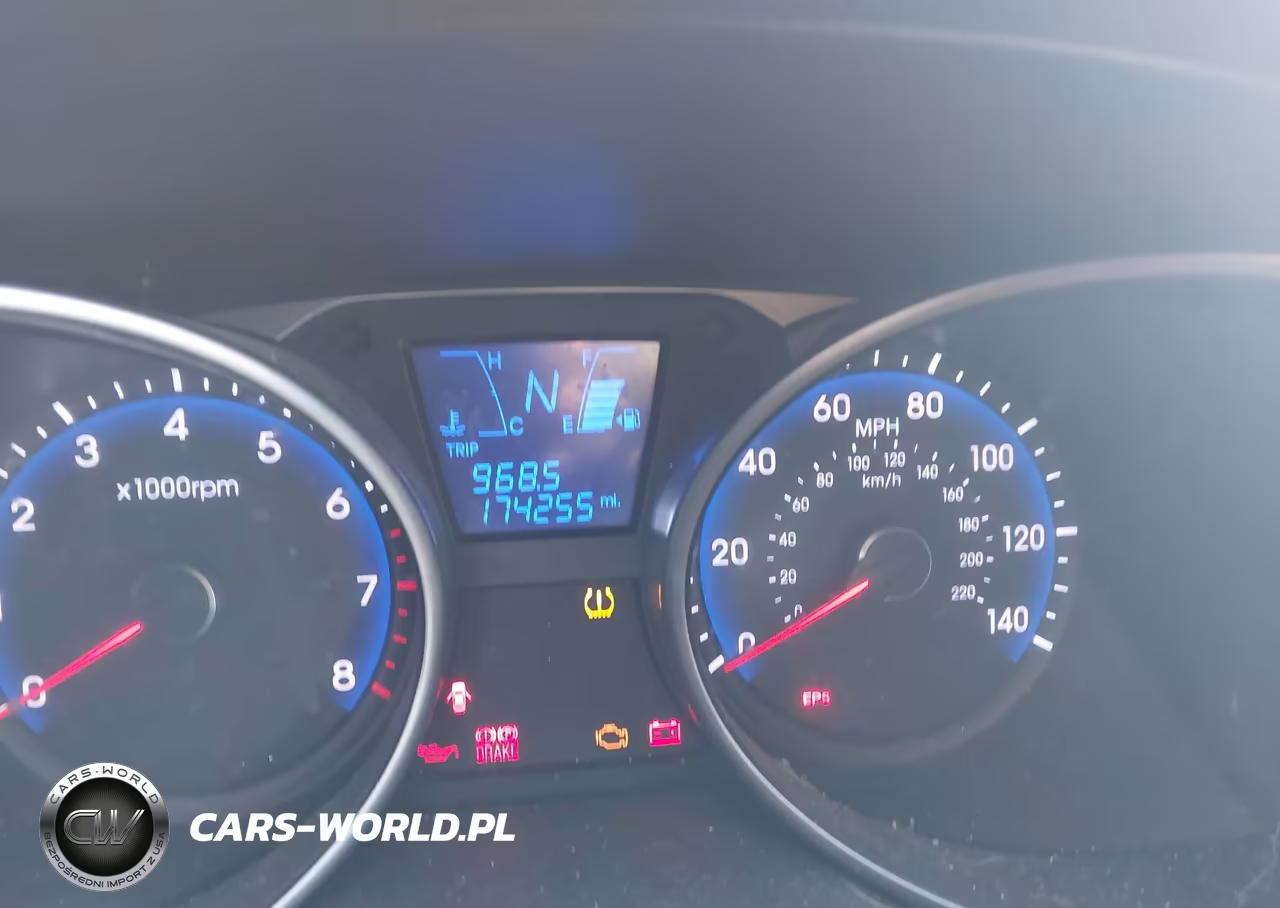 2011 Hyundai Tucson Gls VIN:KM8JU3AC5BU198861 - 7
