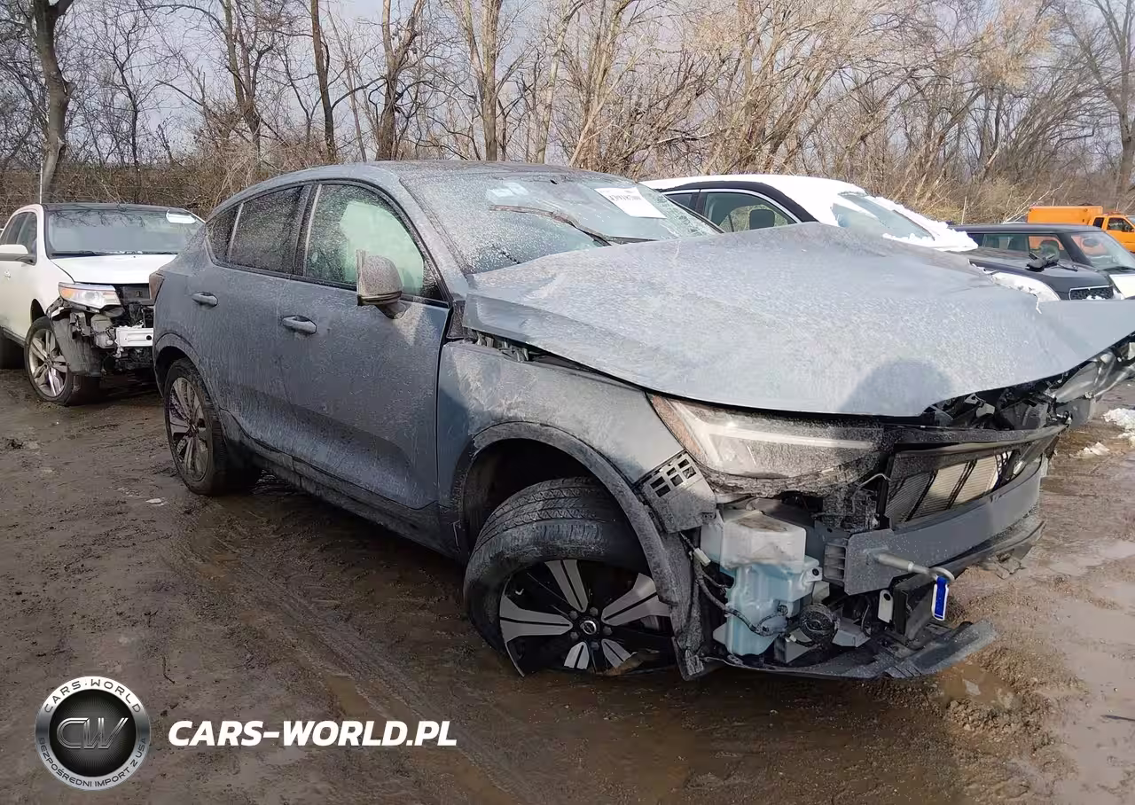 2023 Volvo C40 Recharge Pure Electric Twin Plus