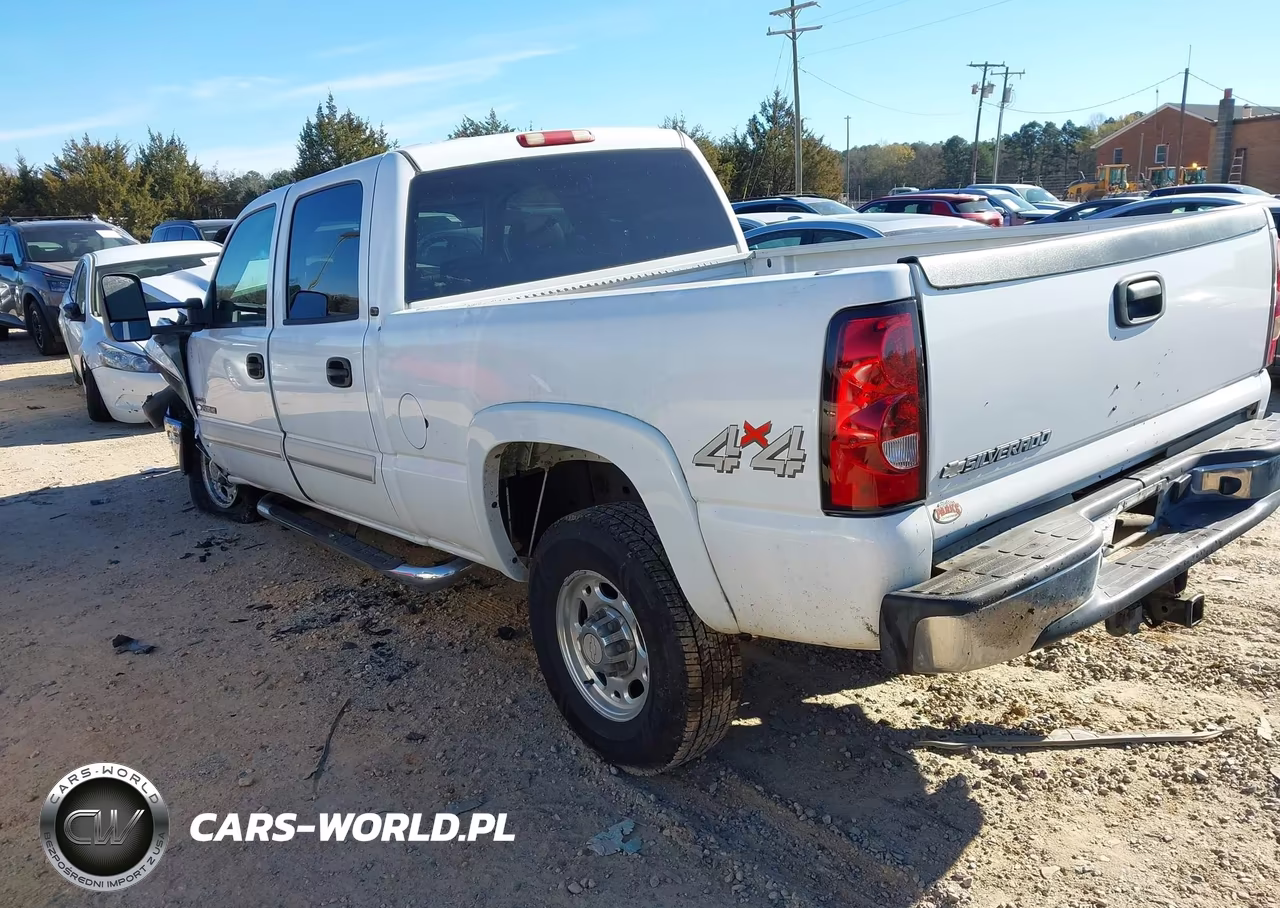2006 Chevrolet Silverado 2500Hd Lt3 VIN:1GCHK23286F119586 - 3