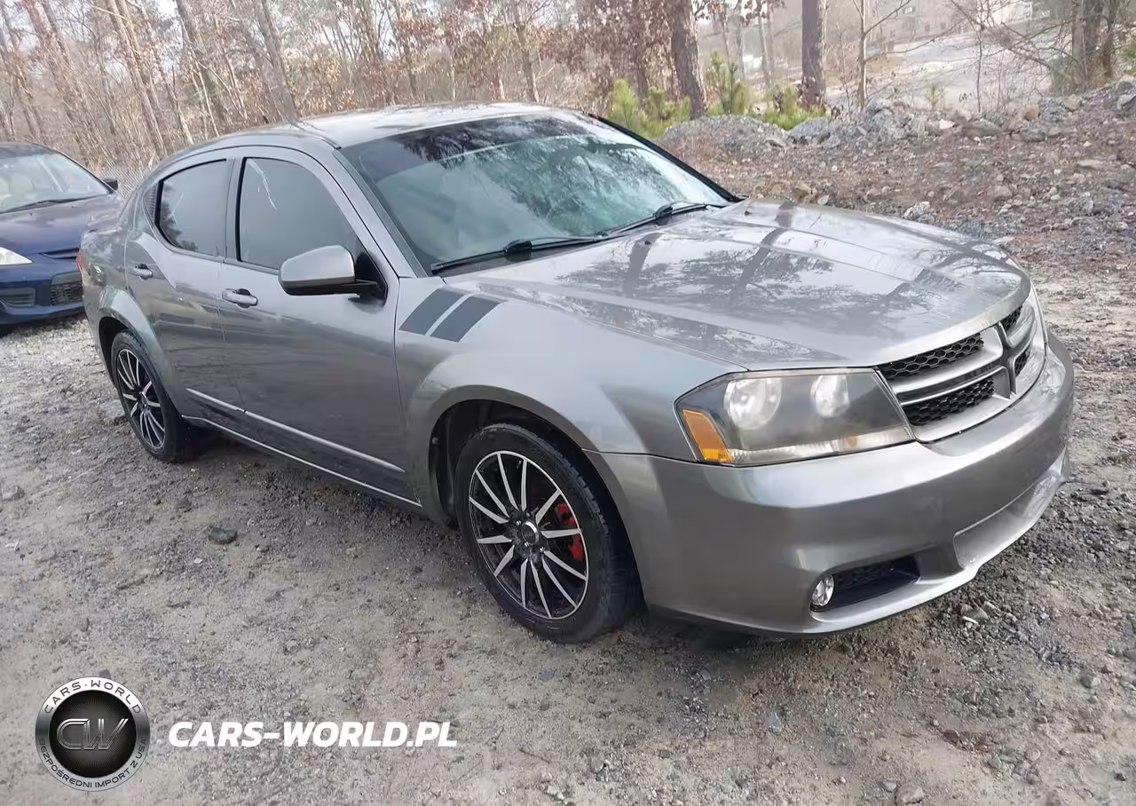 2013 Dodge Avenger R-T