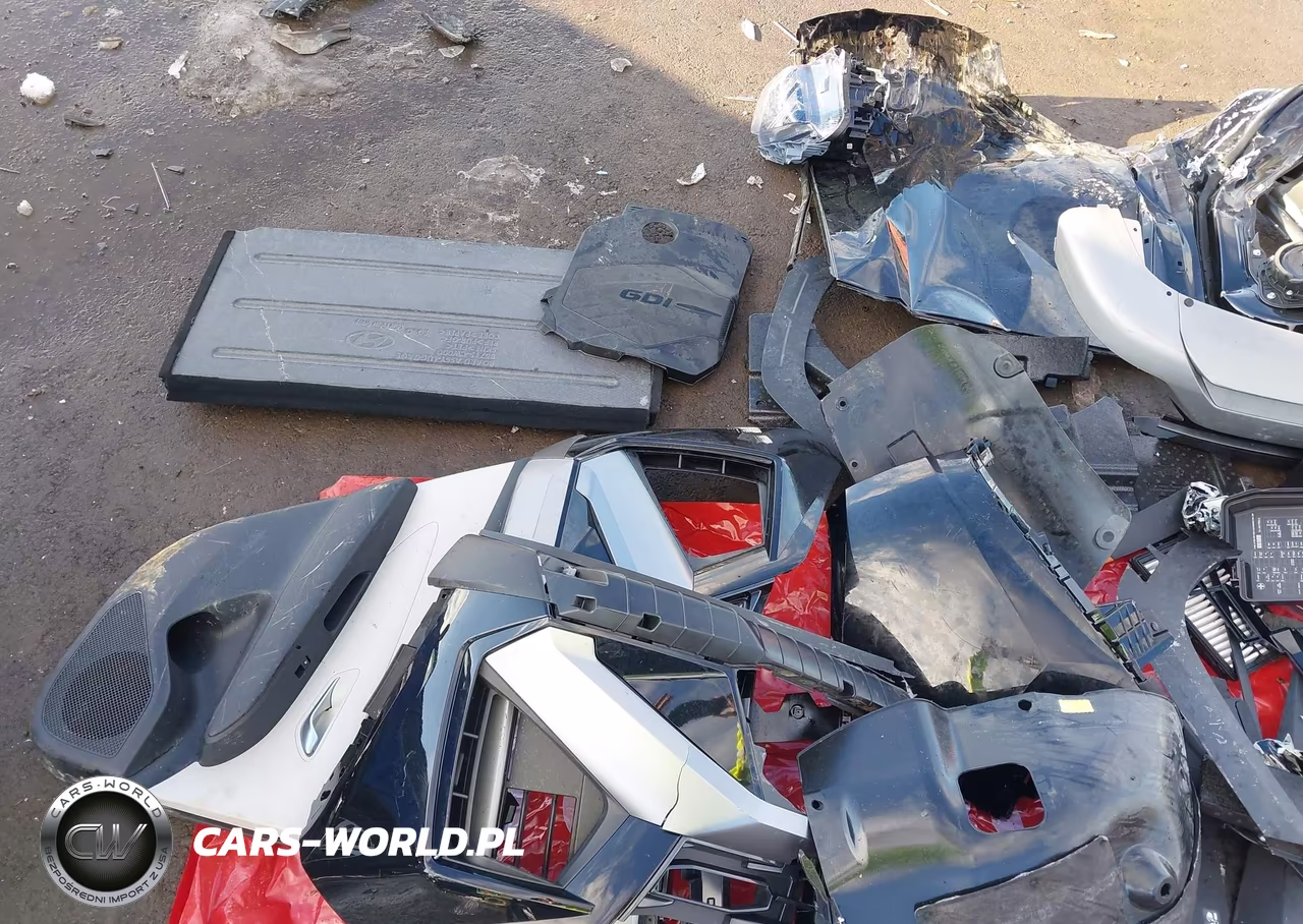 2025 Hyundai Tucson Sel VIN:5NMJBCDE5SH517772 - 12