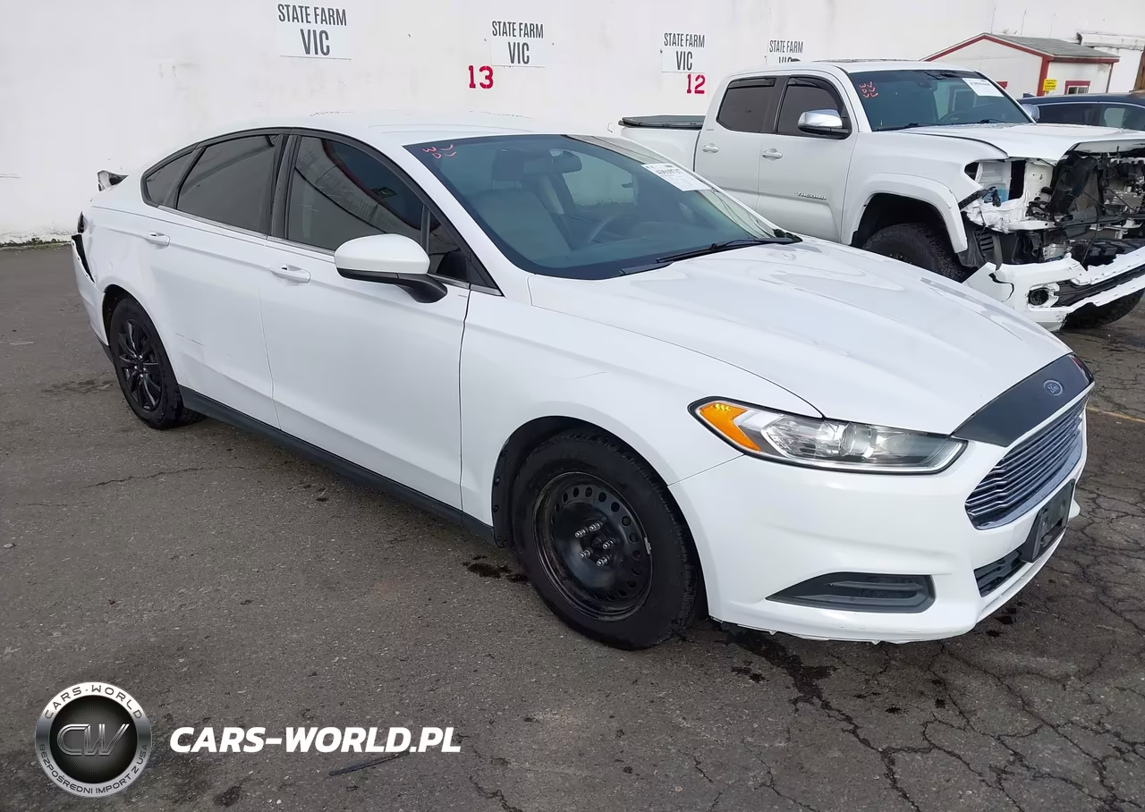 2013 Ford Fusion S