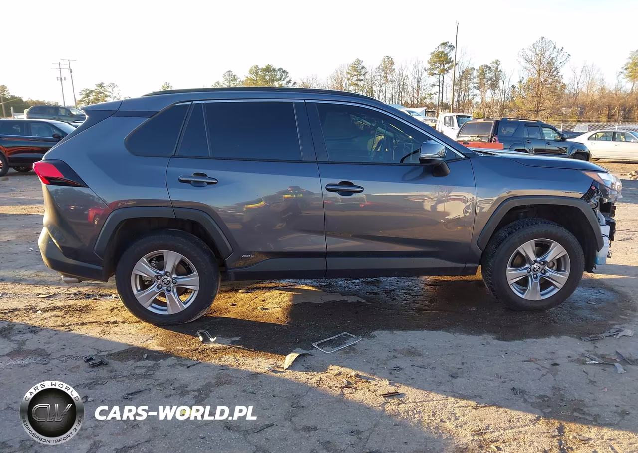 2024 Toyota Rav4 Hybrid Xle VIN:JTMRWRFV7RD272984 - 14