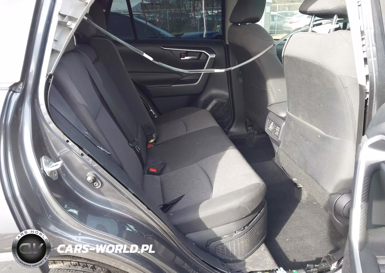 2024 Toyota Rav4 Hybrid Xle VIN:JTMRWRFV7RD272984 - 8
