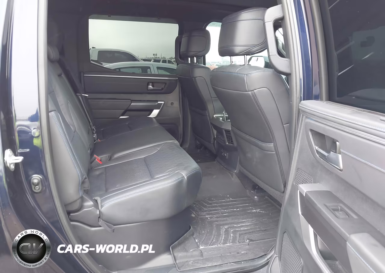 2023 Toyota Tundra Platinum VIN:5TFNA5DB1PX099974 - 8