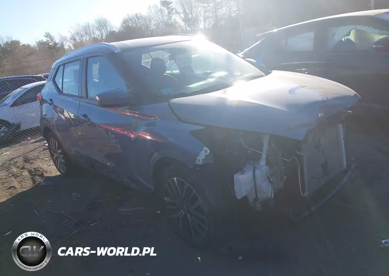 2021 Nissan Kicks Sv Xtronic Cvt