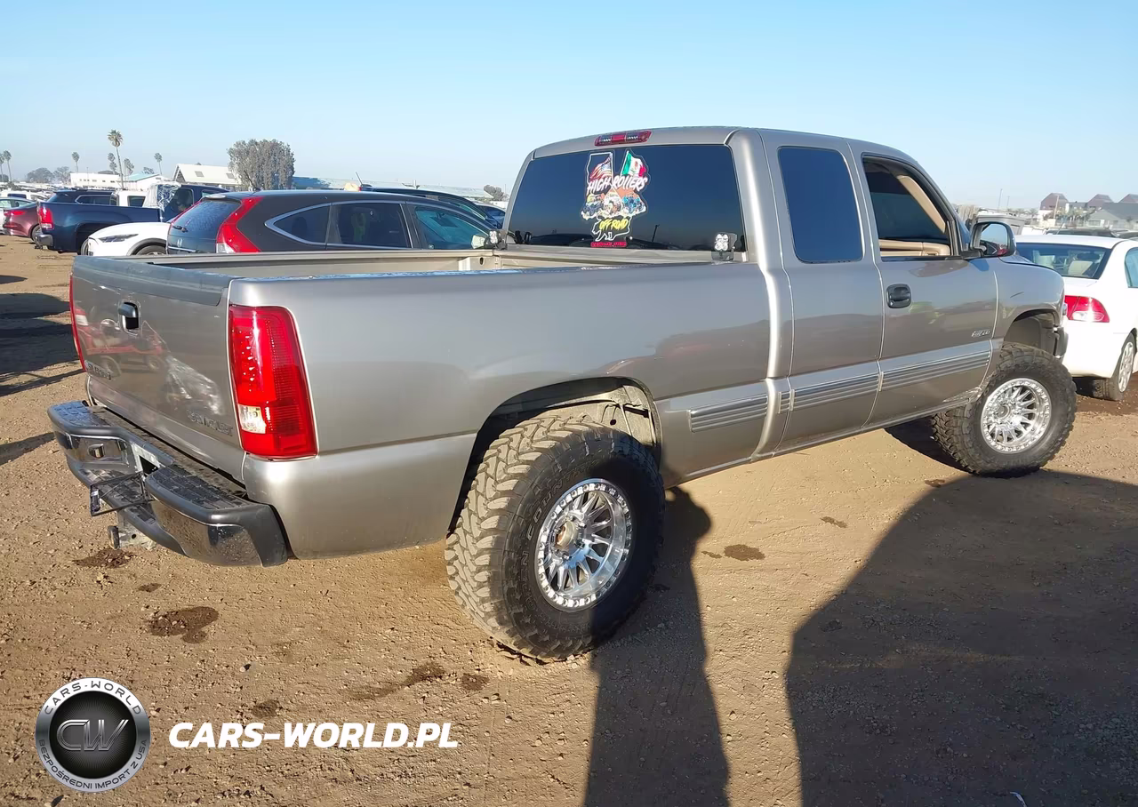 2002 Chevrolet Silverado 1500 Ls VIN:2GCEC19V921225302 - 4