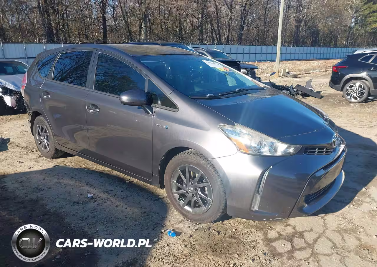 2017 Toyota Prius V Three