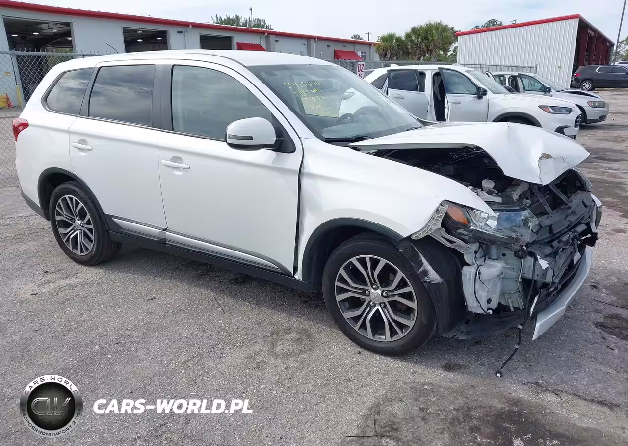 2016 Mitsubishi Outlander Se-Sel