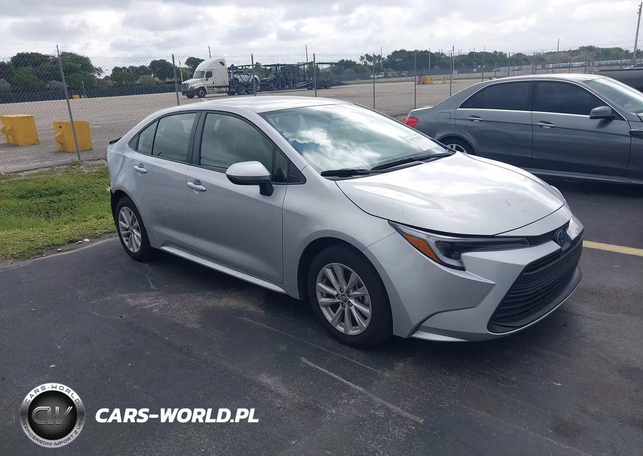 2025 Toyota Corolla Hybrid Le