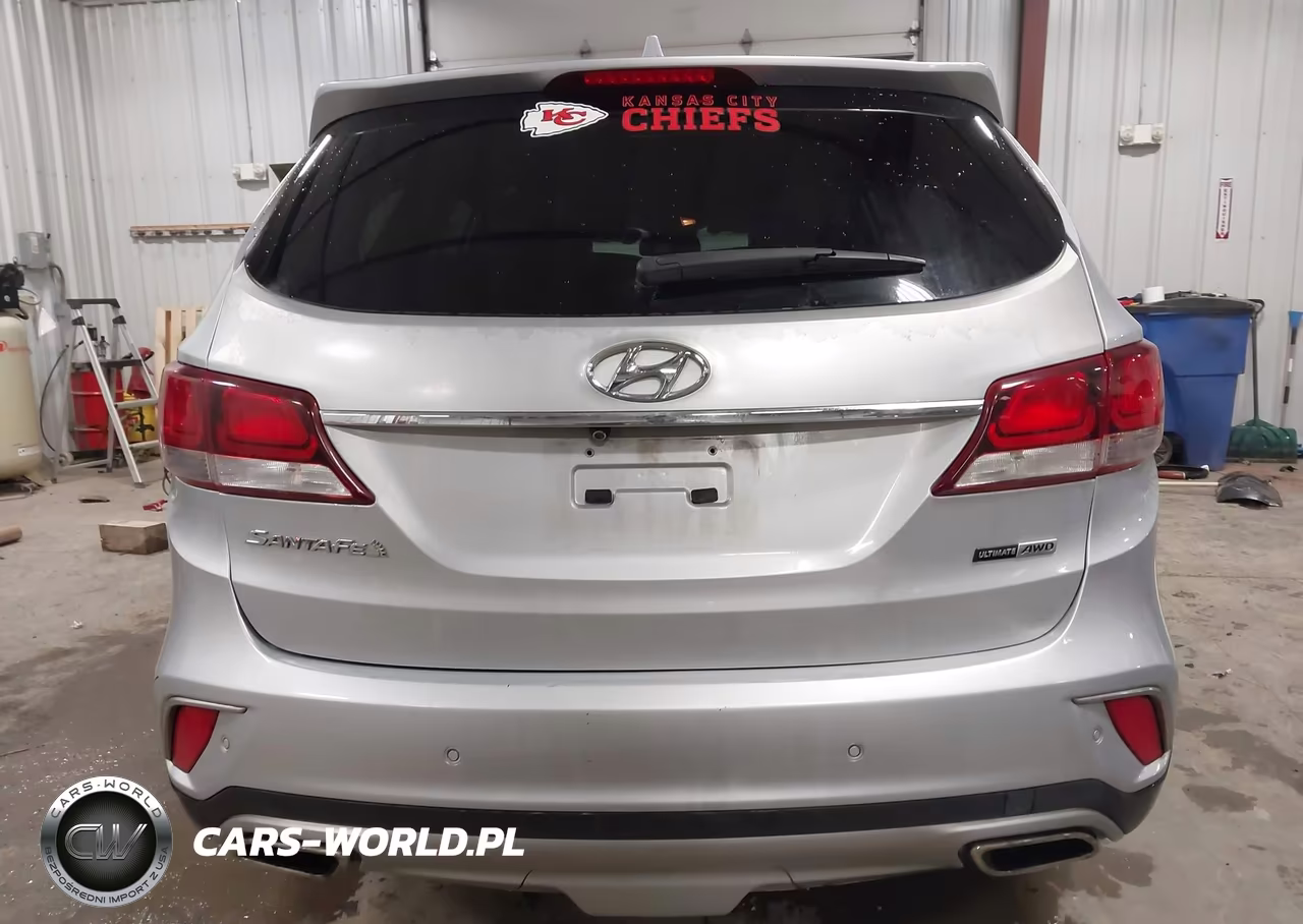 2017 Hyundai Santa Fe Se Ultimate VIN:KM8SRDHF3HU183408 - 16
