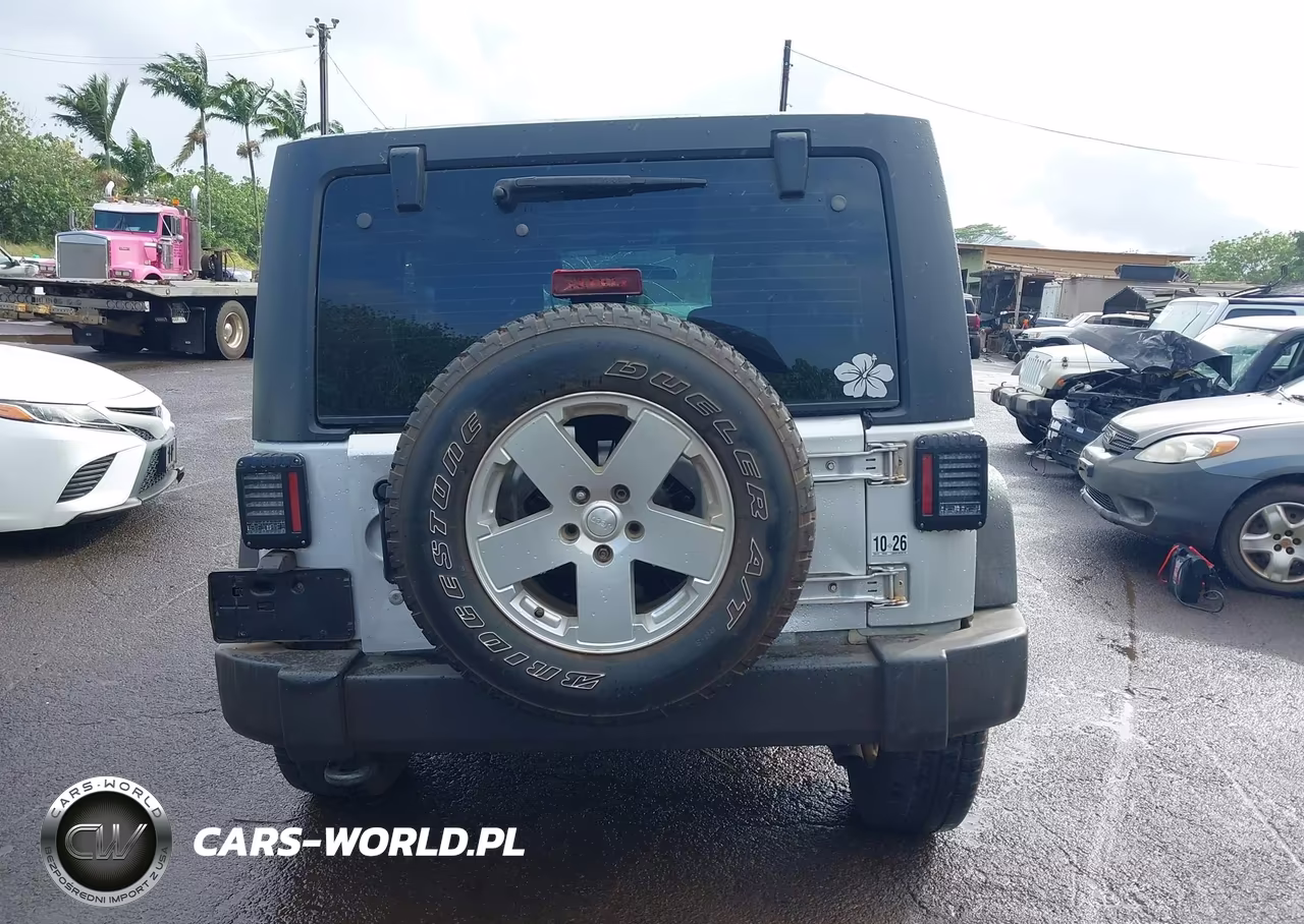 2011 Jeep Wrangler Unlimited Sport VIN:1J4BA3H14BL597735 - 16