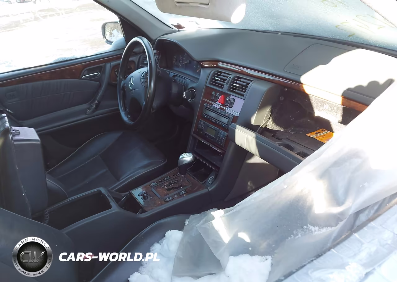 2001 Mercedes-Benz E 430 4M VIN:WDBJF83J31X045074 - 5