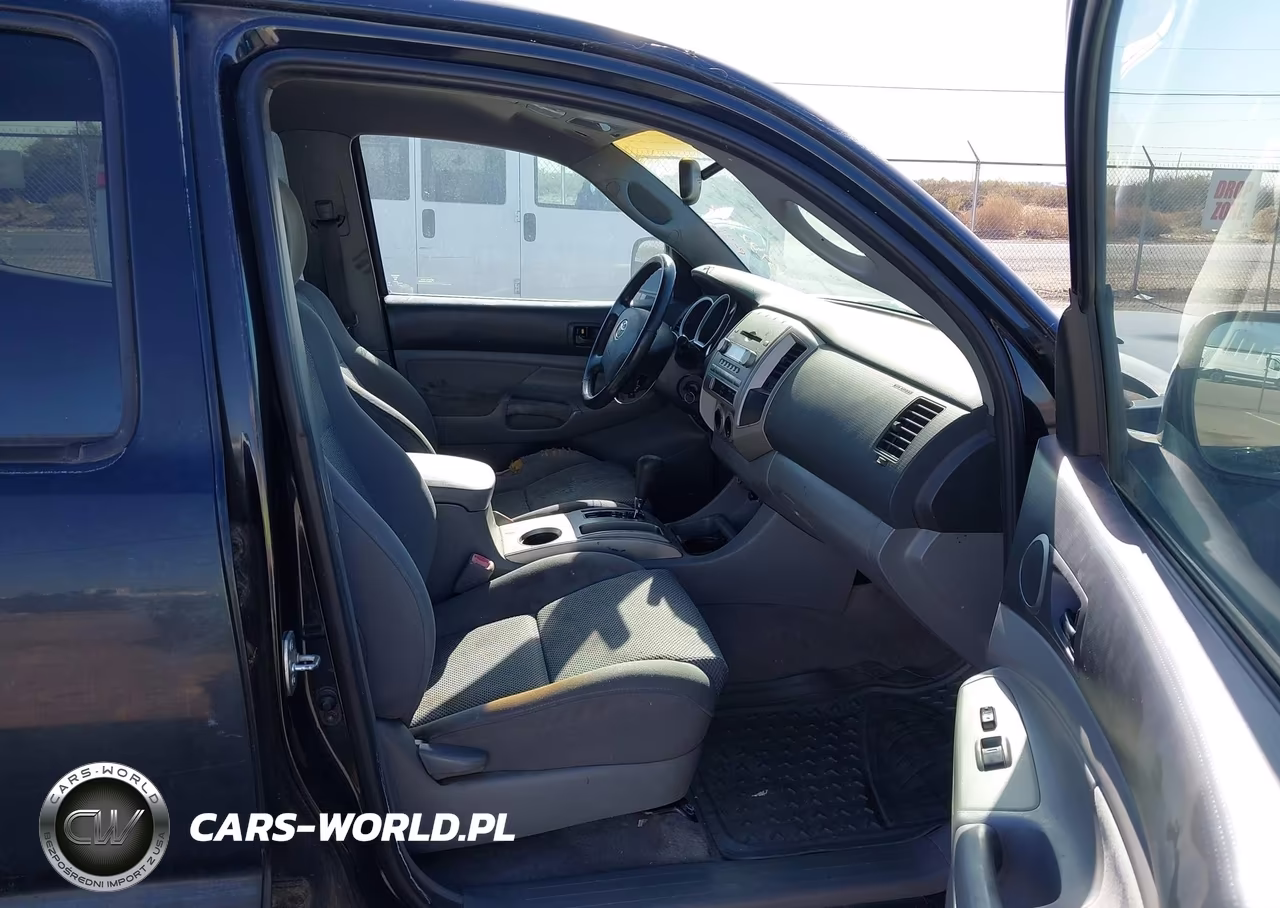 2005 Toyota Tacoma Prerunner V6 VIN:5TEKU72N95Z101933 - 5