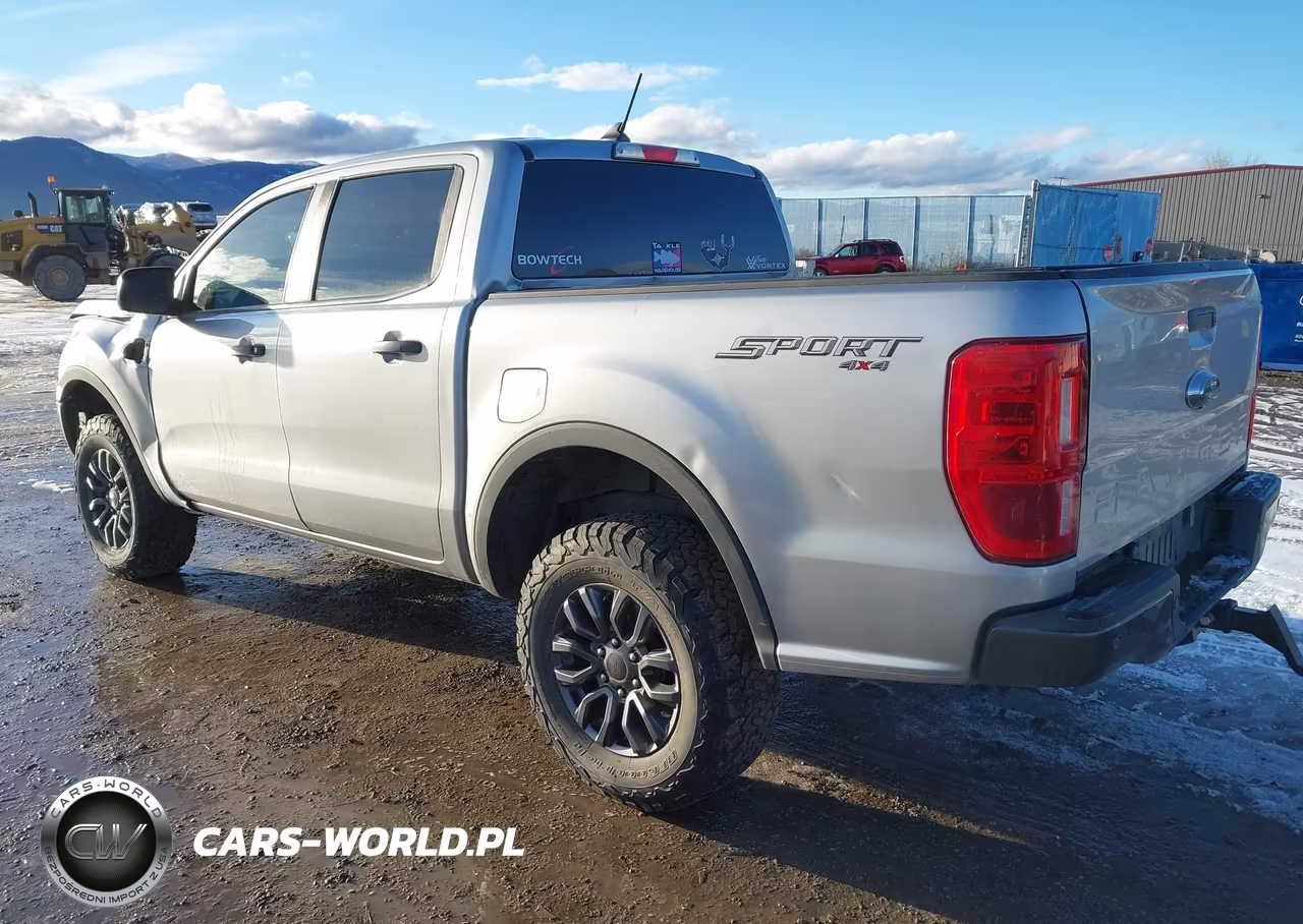2021 Ford Ranger Xlt VIN:1FTER4FH8MLD32837 - 3