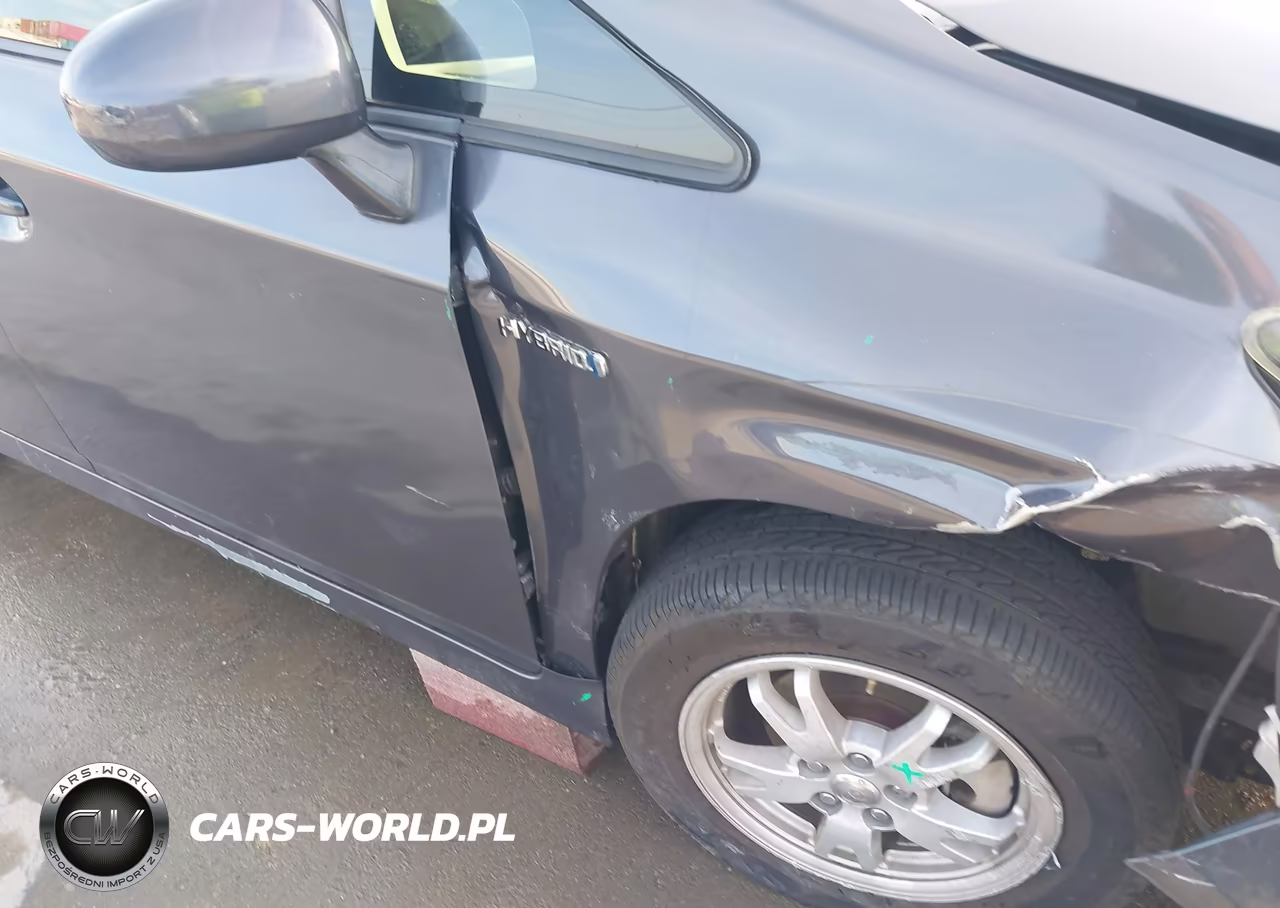 2010 Toyota Prius Iv VIN:JTDKN3DU0A5104534 - 12