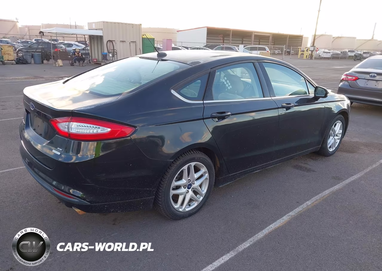2014 Ford Fusion Se VIN:3FA6P0HD1ER106855 - 4