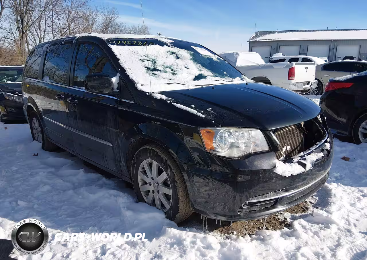 2016 Chrysler Town & Country Touring
