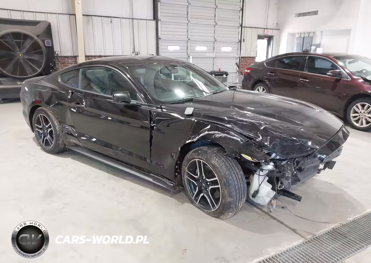 2017 Ford Mustang V6