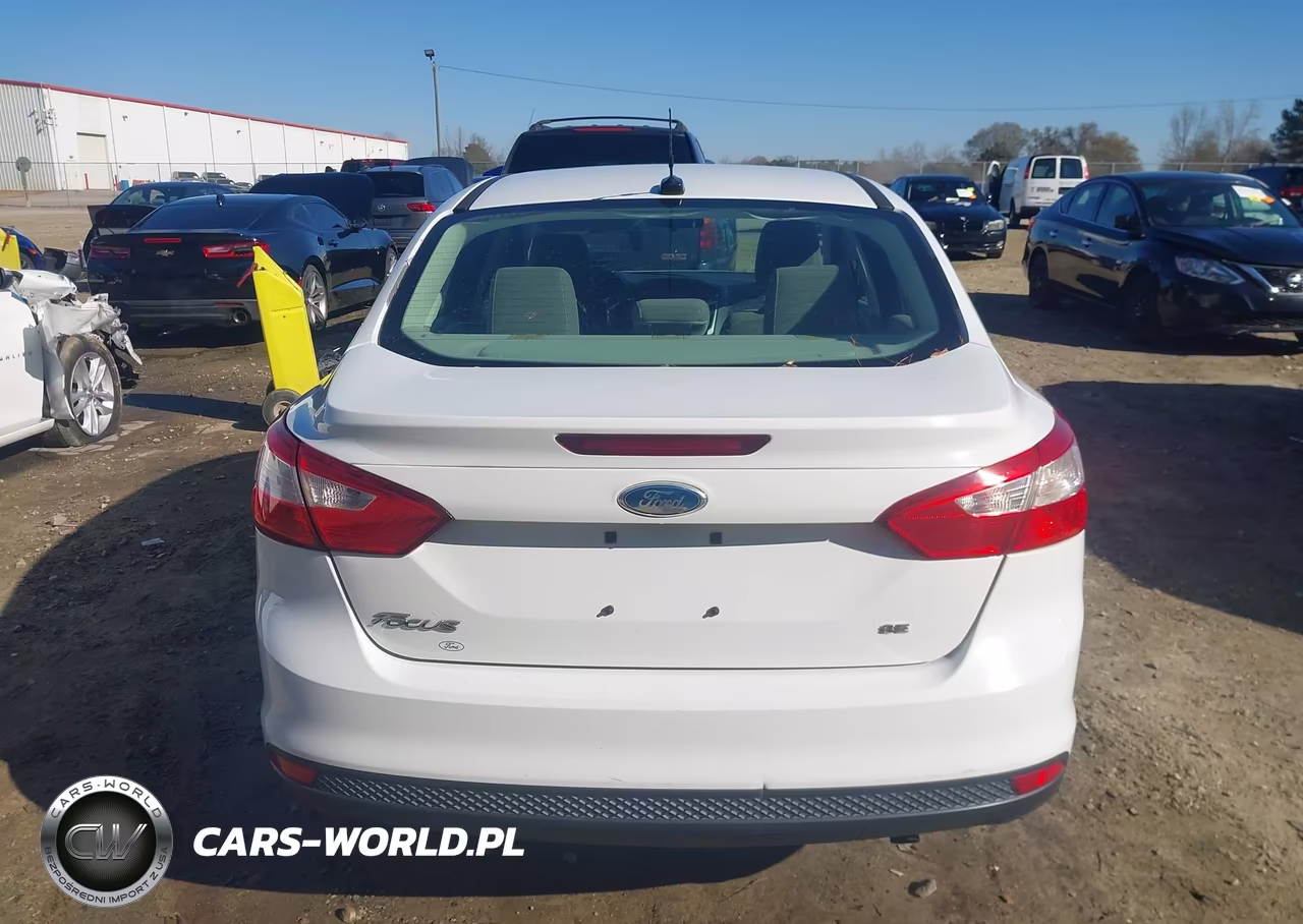 2012 Ford Focus Se VIN:1FAHP3F23CL132073 - 17