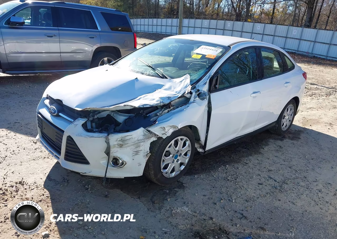 2012 Ford Focus Se VIN:1FAHP3F23CL132073 - 2