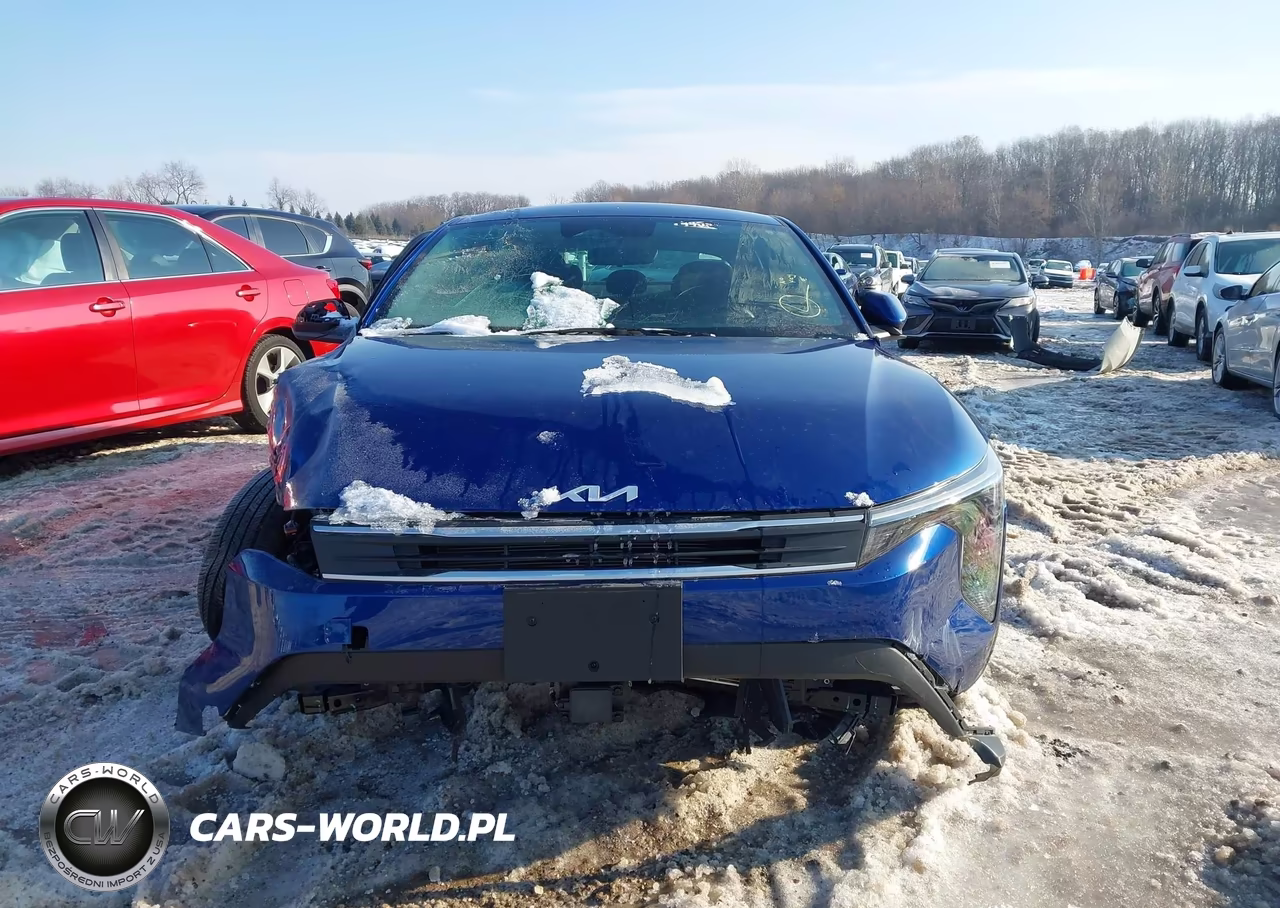 2025 Kia K4 Lxs VIN:3KPFT4DE3SE010708 - 11