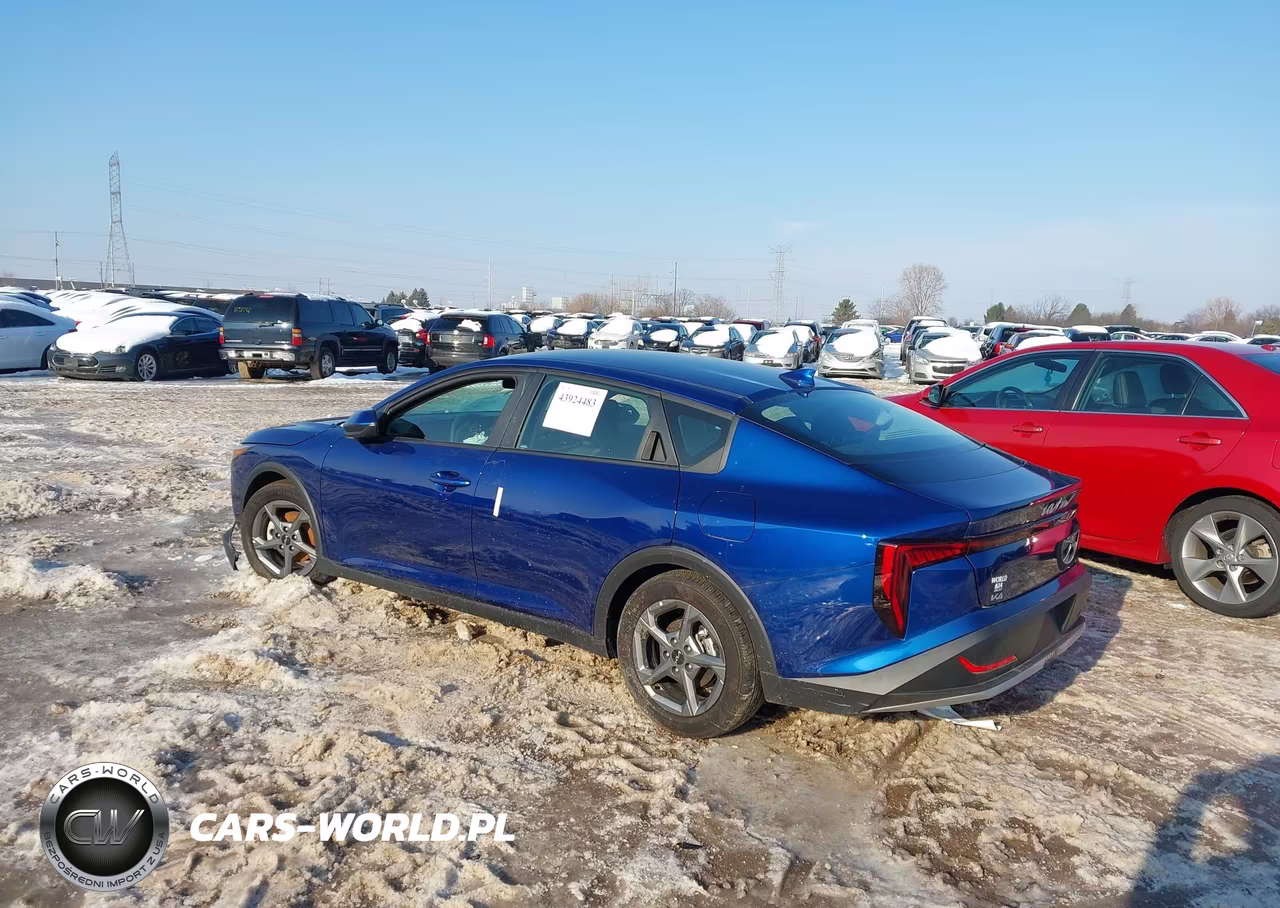 2025 Kia K4 Lxs VIN:3KPFT4DE3SE010708 - 3