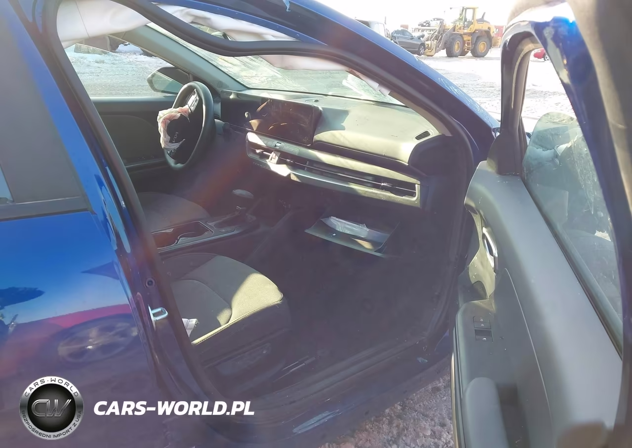 2025 Kia K4 Lxs VIN:3KPFT4DE3SE010708 - 5