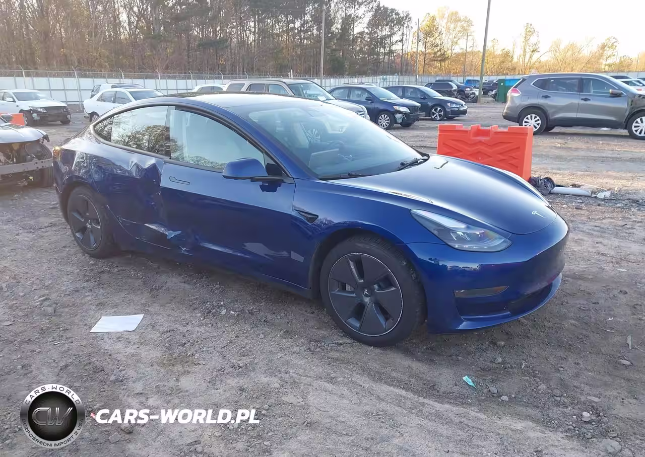 2021 Tesla Model 3 Standard Range Plus Rear-Wheel Drive