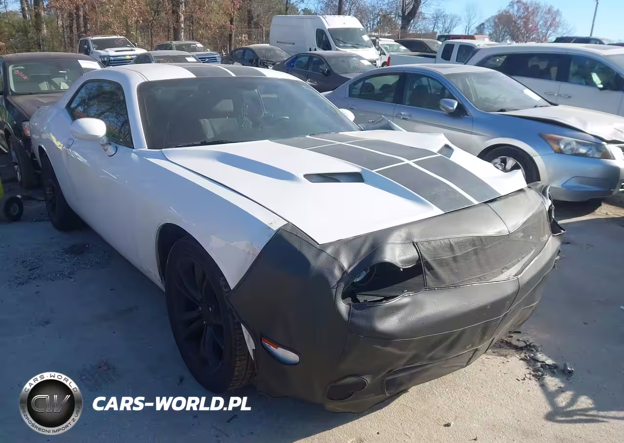 2016 Dodge Challenger Sxt