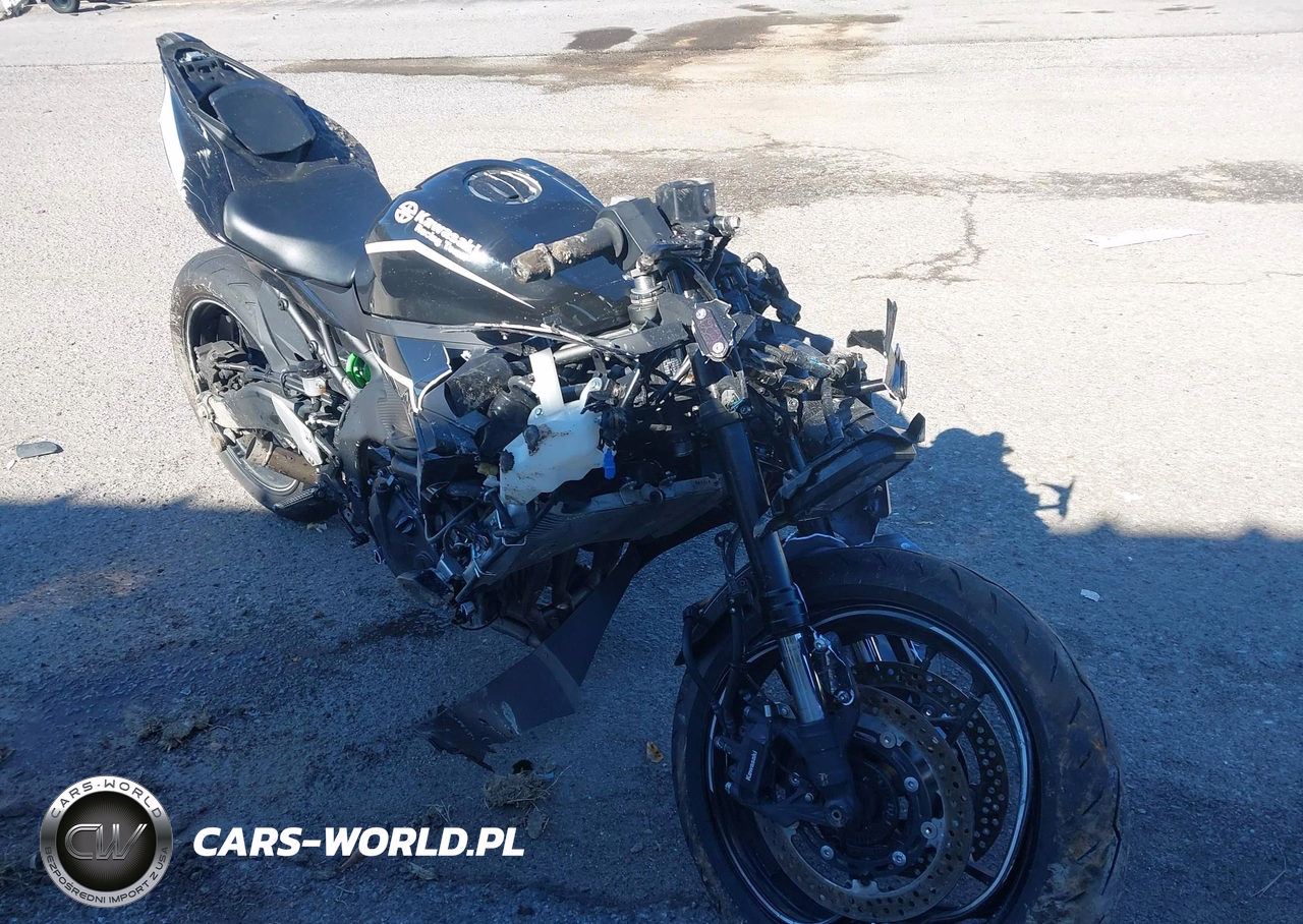 2025 Kawasaki Zx400 S