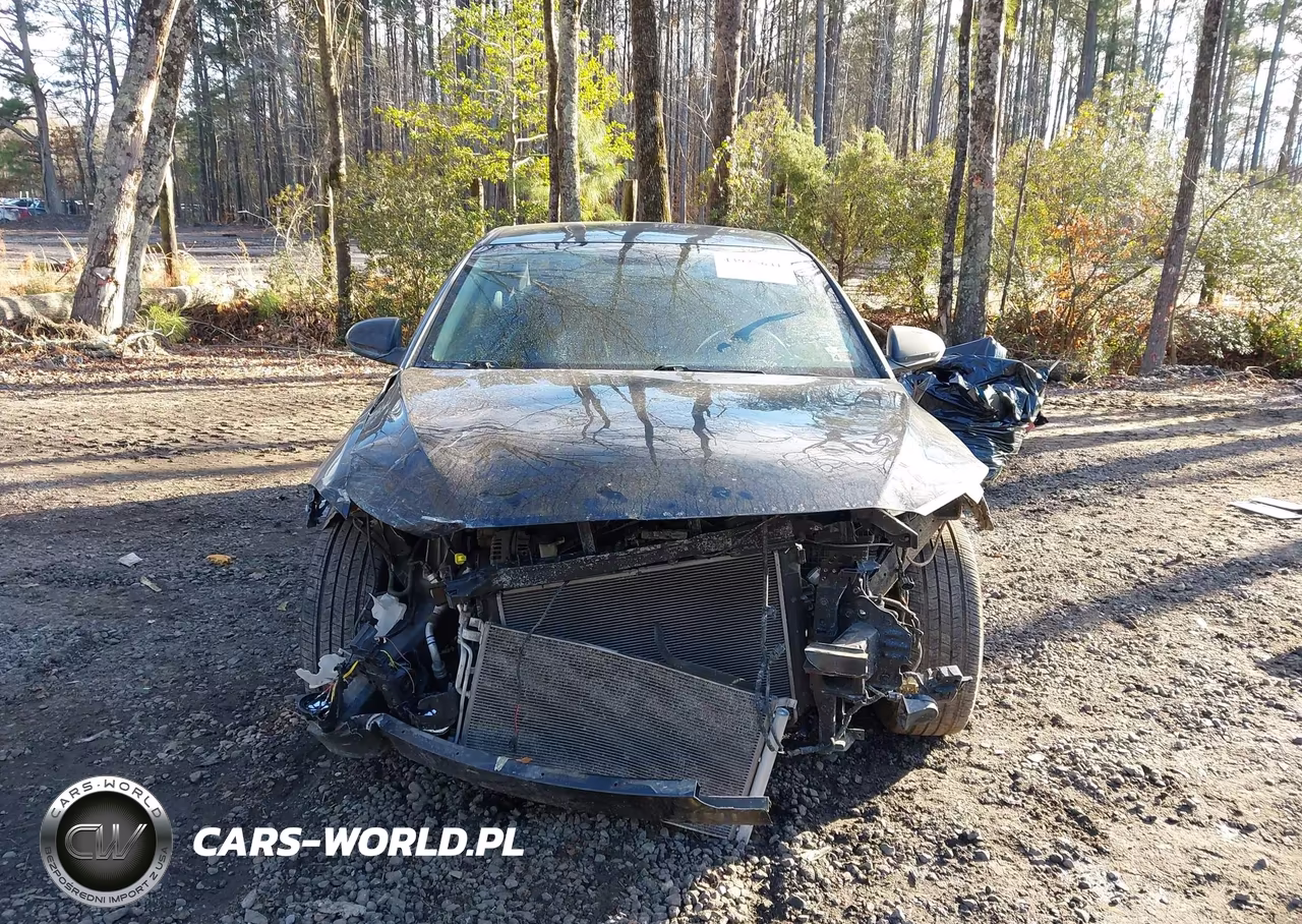 2018 Hyundai Elantra Sel VIN:5NPD84LFXJH226794 - 13
