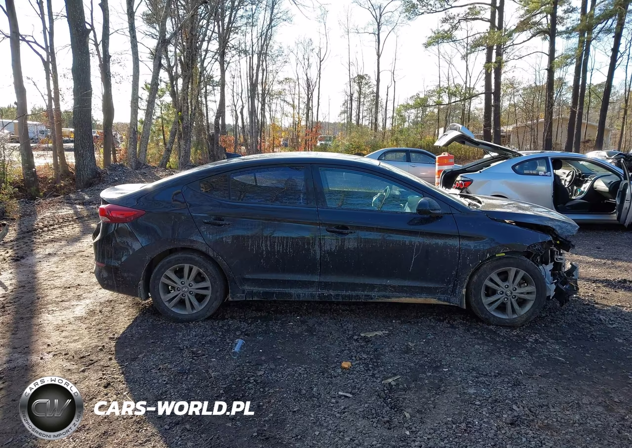 2018 Hyundai Elantra Sel VIN:5NPD84LFXJH226794 - 14